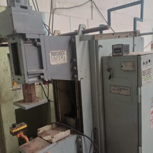 Máquina de Solda por Resistência SEIAKY / TAFER E-3011-T6
